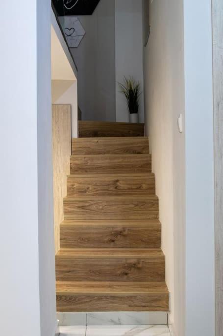 * Ck Modern Loft Near Seaside * Lejlighed Thessaloníki Eksteriør billede
